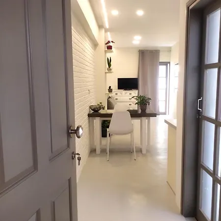 Vabis Koum - Kapi Apartamento